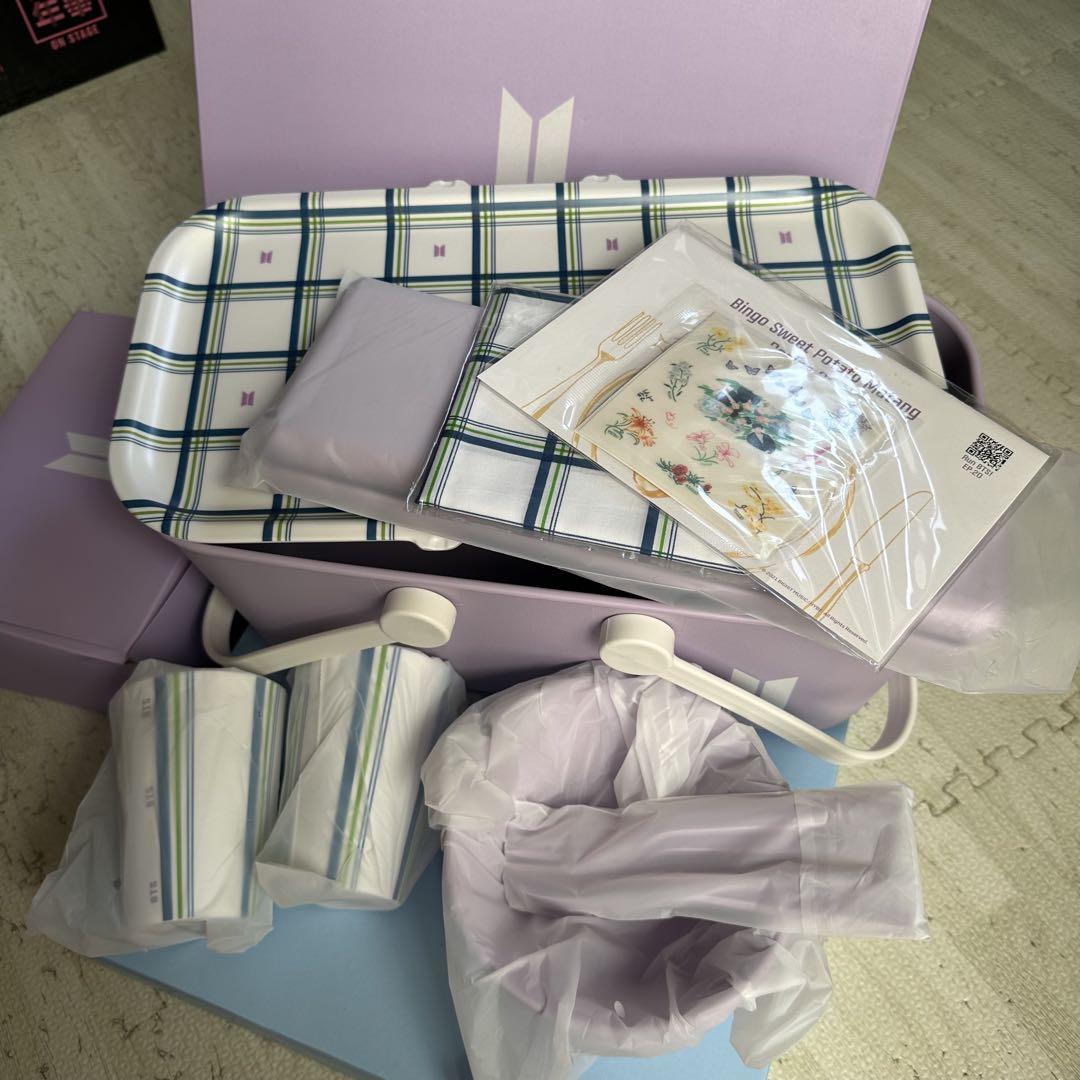 その他 BTS Merch Box 2 - multi box picnic set BTS Picnic Merch Box #2 ARMY Membership Merch Pack Full Set